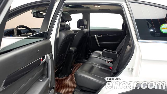 Chevrolet Captiva 4WD Adventure Package 2015 — фото 11