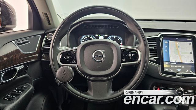 Volvo XC90 (II) D5 Momentum 2017 — фото 17