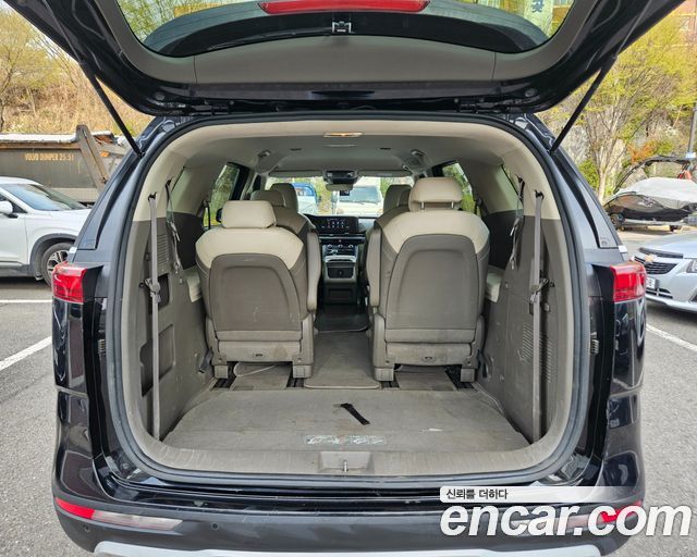 Kia Carnival (IV) Diesel 9-Seater Prestige 2021 — фото 7
