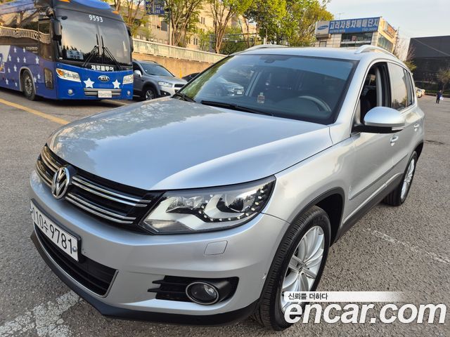 Volkswagen Tiguan 2.0 TDI  Premium 5N 2014 — фото 3