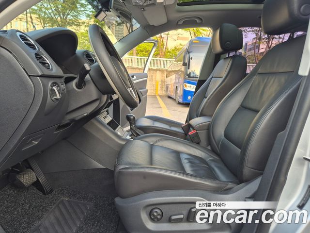 Volkswagen Tiguan 2.0 TDI  Premium 5N 2014 — фото 7