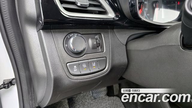 Chevrolet Spark Premier 2022 — фото 18