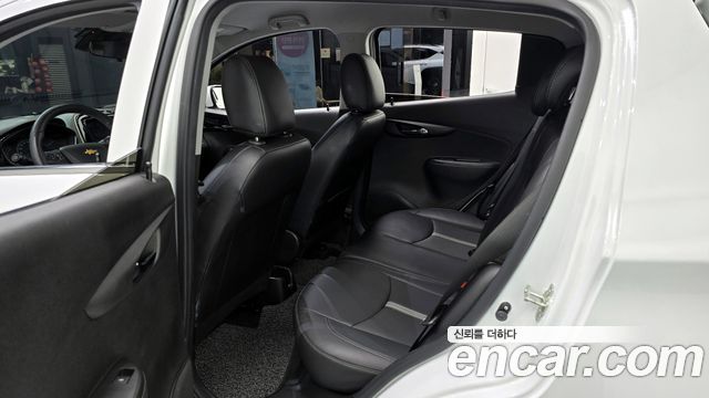 Chevrolet Spark Premier 2022 — фото 26