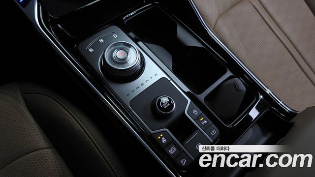 Kia Sorento (IV) Diesel 2.2 2WD Noblesse 2024 — фото 9