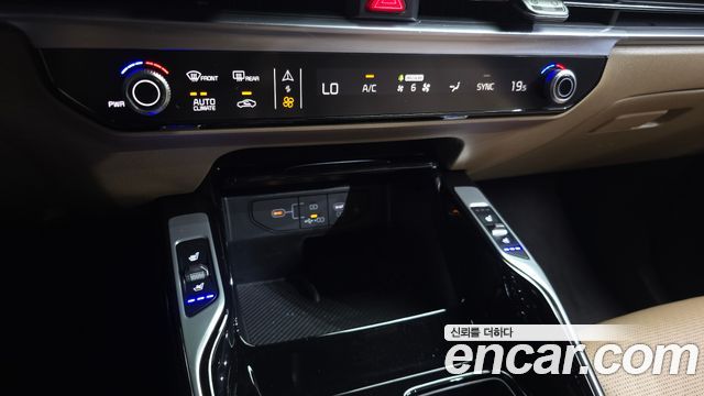 Kia Sorento (IV) Diesel 2.2 2WD Noblesse 2024 — фото 20