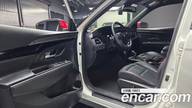 KG Mobility (SsangYong) Beautiful Korando Gasoline 1.5 2WD R-Plus 2022 — фото 10