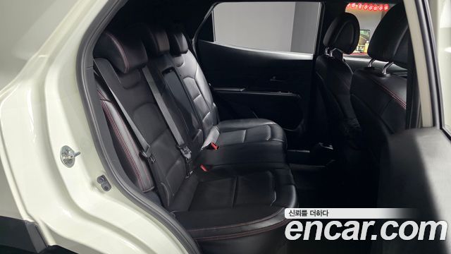 KG Mobility (SsangYong) Beautiful Korando Gasoline 1.5 2WD R-Plus 2022 — фото 12