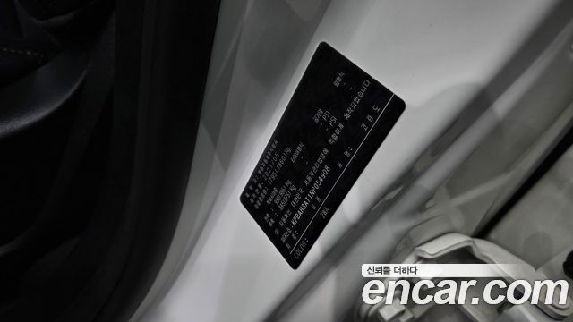 KG Mobility (SsangYong) Beautiful Korando Gasoline 1.5 2WD R-Plus 2022 — фото 32
