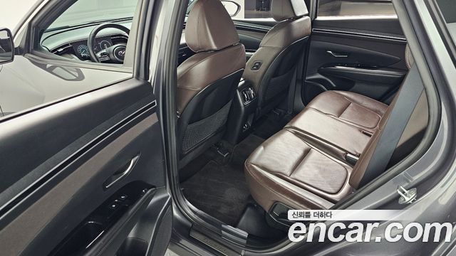 Hyundai Tucson (NX4) Gasoline 1.6 Turbo 4WD Inspiration 2021 — фото 11