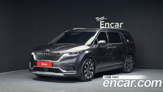 Kia Carnival (IV) Gasoline 7-Seater Noblesse