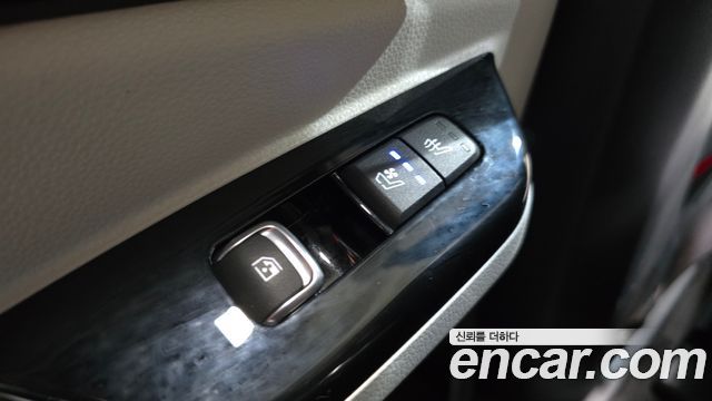 Kia Carnival (IV) Gasoline 7-Seater Noblesse 2021 — фото 18