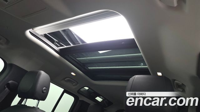 Land Rover Defender (L663) 110 D240 SE 2020 — фото 19
