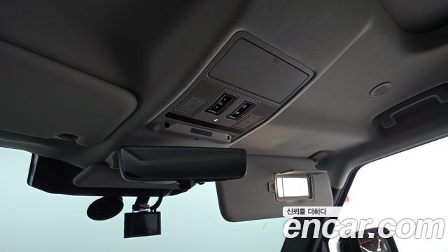 Land Rover Defender (L663) 110 D240 SE 2020 — фото 23