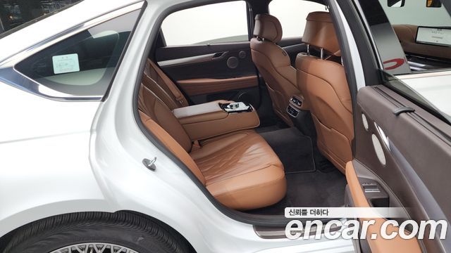 Genesis G80 (RG3) Gasoline 2.5 Turbo AWD 2023 — фото 11