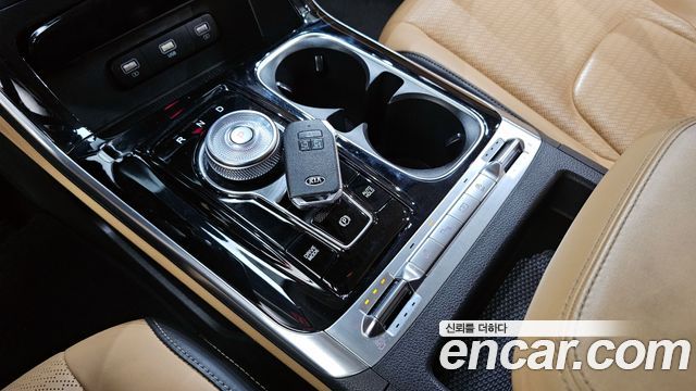 Kia Carnival (IV) Diesel 7-Seater Signature 2021 — фото 9