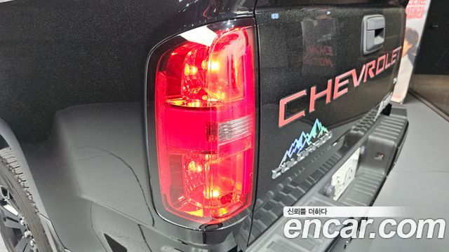 Chevrolet Real New Colorado 3.6 Z71-X Midnight 4WD 2022 — фото 23
