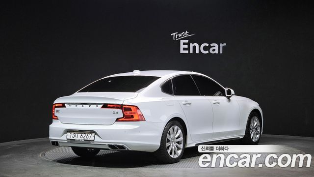 Volvo S90 D4 Momentum 2017 — фото 2