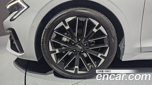 Kia K5 (III) 1.6 Turbo Signature 2024 — фото 5