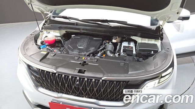 Kia Carnival (IV) Diesel 9-Seater Signature 2023 — фото 6