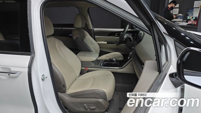 Kia Carnival (IV) Diesel 9-Seater Signature 2023 — фото 12