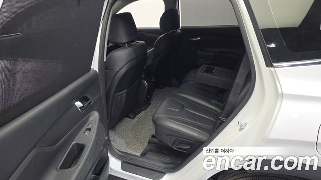 Hyundai Santa Fe HEV 1.6 2WD Prestige 2023 — фото 12