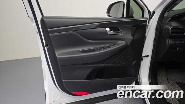 Hyundai Santa Fe HEV 1.6 2WD Prestige 2023 — фото 24