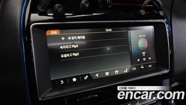 Jaguar F-PACE 20d Prestige 2018 — фото 18