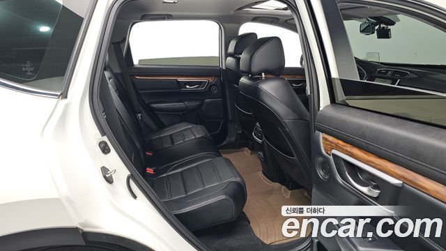 Honda CR-V (V) 1.5 Touring 4WD 2017 — фото 12