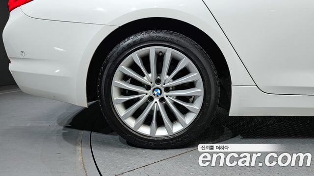 BMW 5 Series (G30) 520d Luxury Plus 2018 — фото 5