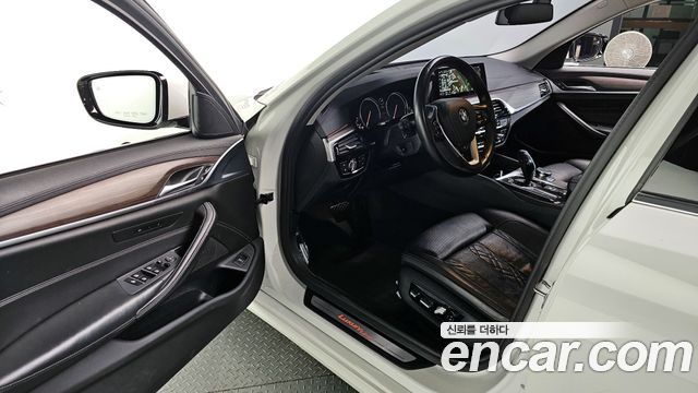 BMW 5 Series (G30) 520d Luxury Plus 2018 — фото 10
