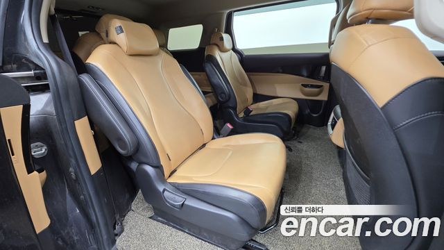 Kia Carnival (IV) Diesel 9-Seater Prestige 2021 — фото 19