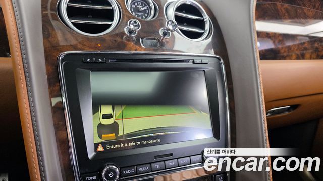 Bentley Flying Spur (II) 6.0 2015 — фото 15