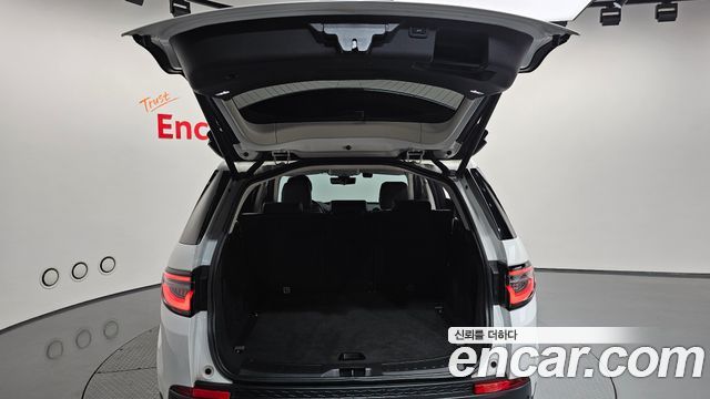 Land Rover Discovery Sport (II) P250 SE 2022 — фото 17