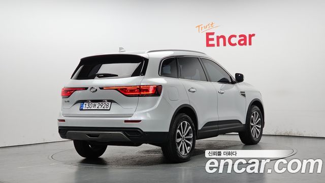 Renault Korea QM6 2.0 LPe LE Signature 2WD 2022 — фото 2