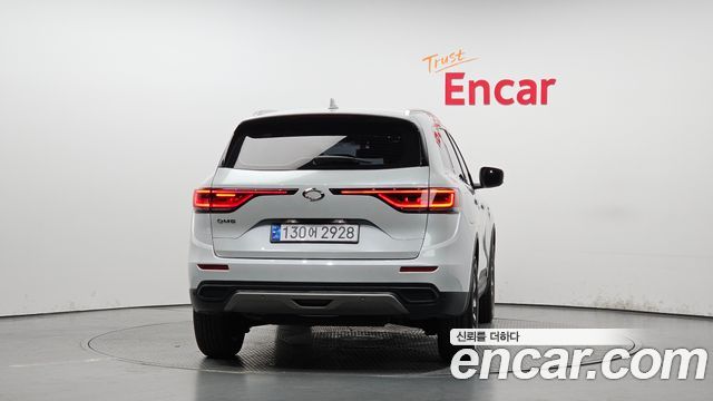 Renault Korea QM6 2.0 LPe LE Signature 2WD 2022 — фото 4