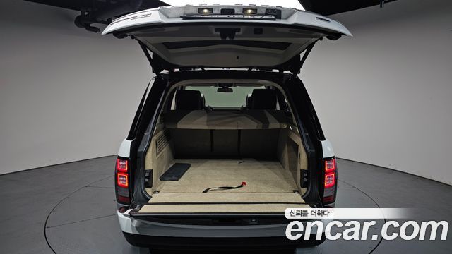 Land Rover Range Rover (IV) 4.4 SDV8 Vogue SE DIESEL 2016 — фото 20