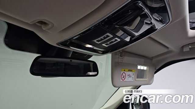 Land Rover Range Rover (IV) 4.4 SDV8 Vogue SE DIESEL 2016 — фото 27