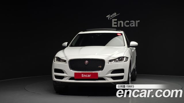 Jaguar F-PACE 20d Portfolio 2018 — фото 3