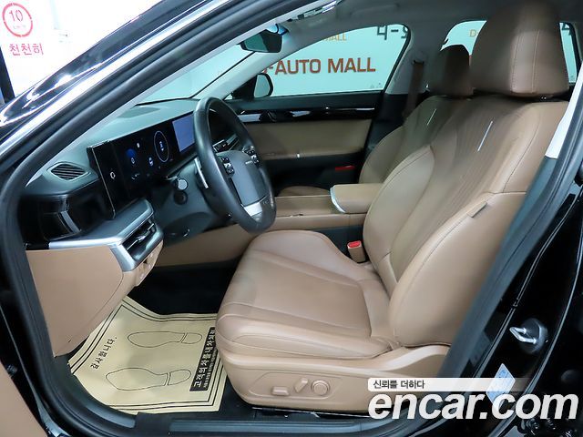 Hyundai Grandeur (GN7) 2,5 Gasoline 2WD Premium 2025 — фото 6