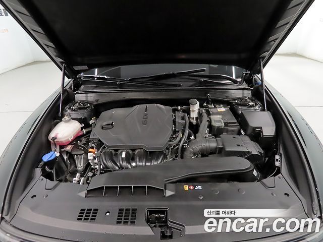 Hyundai Grandeur (GN7) 2,5 Gasoline 2WD Premium 2025 — фото 23