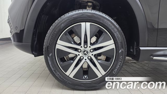 Mercedes-Benz GLE-Class (W167) GLE300d 4MATIC 2020 — фото 5