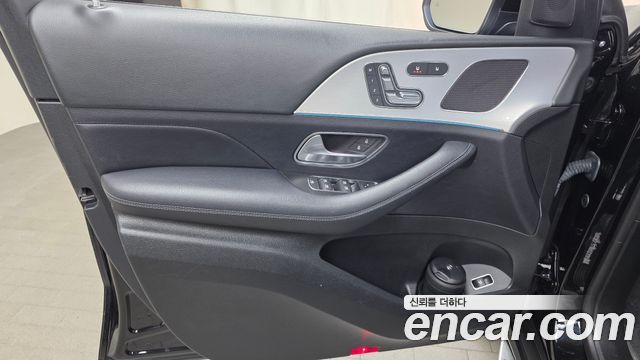 Mercedes-Benz GLE-Class (W167) GLE300d 4MATIC 2020 — фото 24