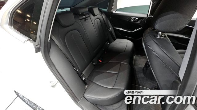BMW 2 Series Gran Coupe (F44) 220i Sport 2024 — фото 15