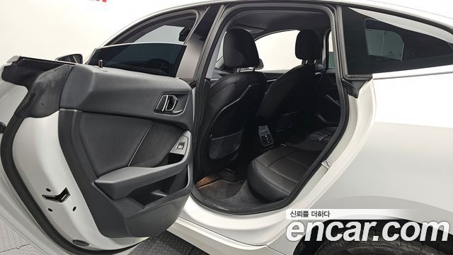 BMW 2 Series Gran Coupe (F44) 220i Sport 2024 — фото 16