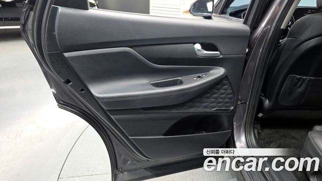 Hyundai Santa Fe Diesel 2.2 4WD Premium 2021 — фото 25