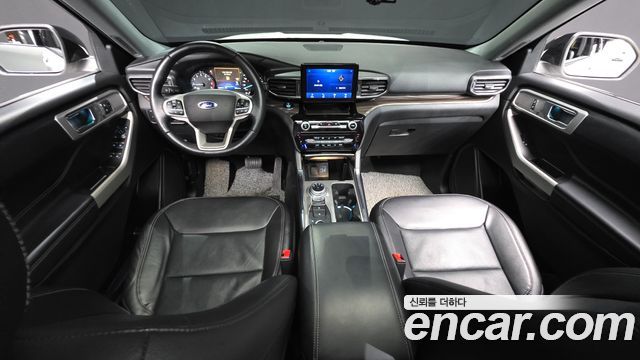 Ford Explorer (VI) 2.3 LimIted 4WD 2021 — фото 7