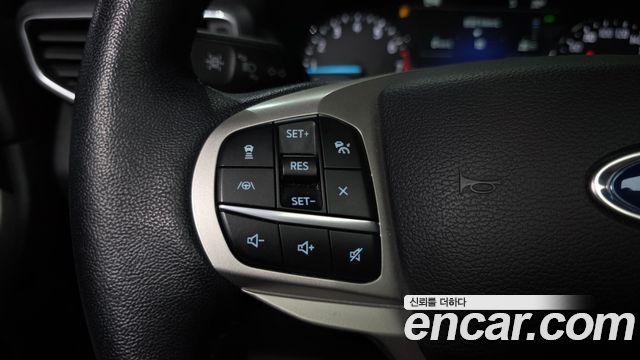 Ford Explorer (VI) 2.3 LimIted 4WD 2021 — фото 34