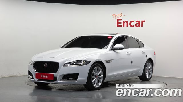 Jaguar XF (X260) 20d Portfolio