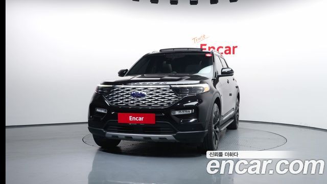 Ford Explorer (VI) 3.0 Platinum 4WD 2021 — фото 3