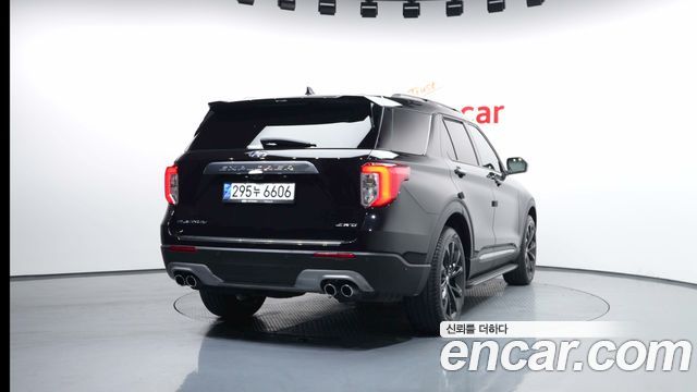 Ford Explorer (VI) 3.0 Platinum 4WD 2021 — фото 4